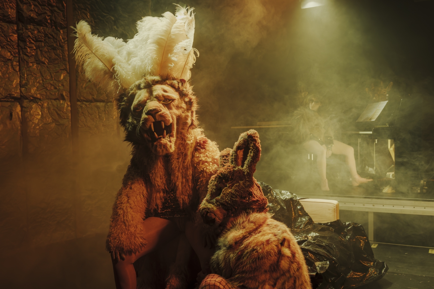 Biedermann und die Brandstifter, Luzerner Theater, Foto: Ingo Hoehn