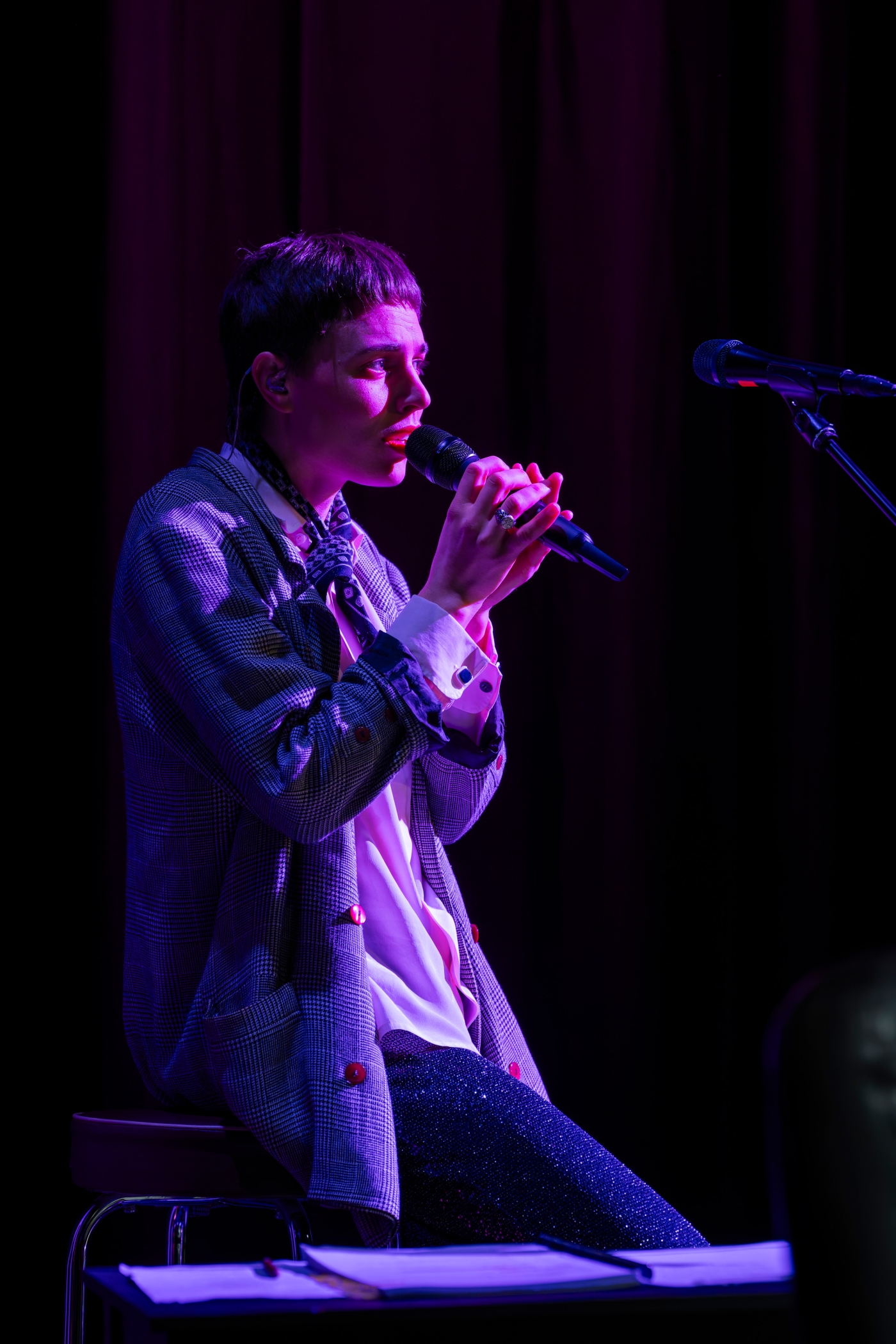 Luzerner Theater, «Auf allen vieren», Foto: Ingo Hoehn