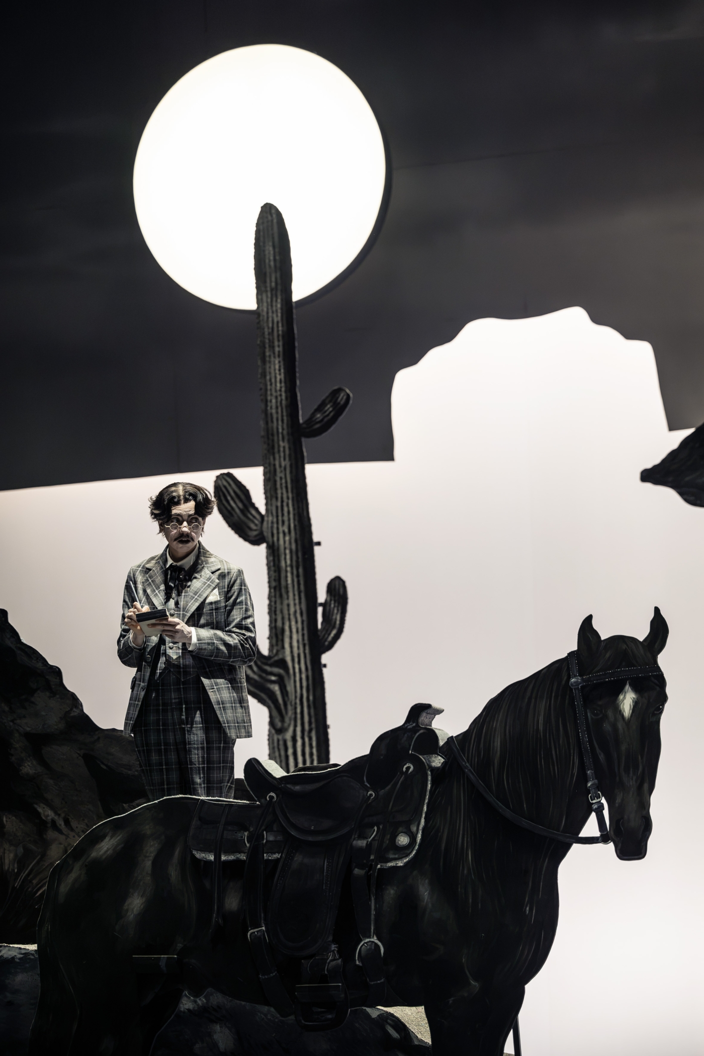 Luzerner Theater, «Der zerbrochne Krug», Foto: Tanja Dorendorf