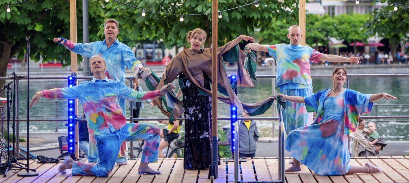 «baden gehen», Luzerner Theater, Foto: Ingo Hoehn