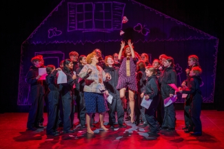  Solenn' Lavanant Linke_Tania Lorenzo Castro_Luzerner Kantorei_Haensel und Gretel_Luzerner Theater_Foto Ingo Hoehn