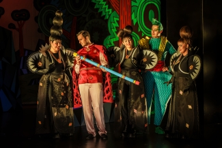  Luzerner Theater_Die Zauberflöte_Marcela Rahal_Luca Bernard_Solenn' Lavanant Linke_Äneas Humm_Eyrún Unnarsdóttir_Foto Ingo Hoehn