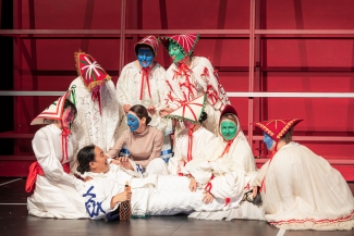 Luzerner Theater_L'elisir d'amore_Hwapyeong Gwon_Elvira Margarian_Foto_Ingo Hoehn